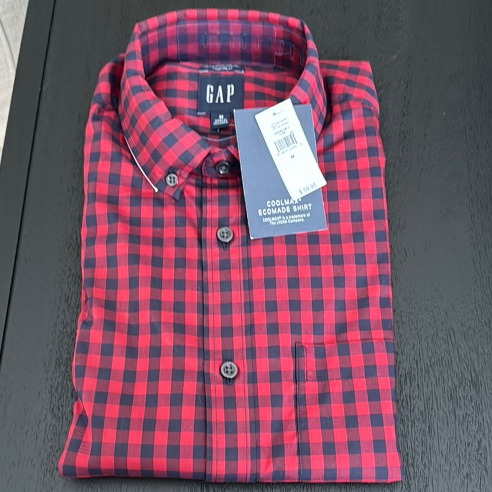 GAP Red and Black Gingham Casual Shirt